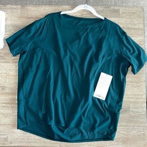 Lululemon Back In Action Short Sleeve Shirt Nulu Green Jasper Size 8